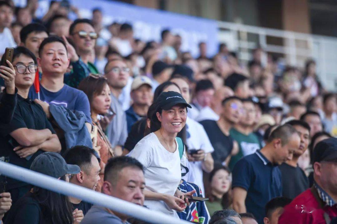 辽宁铁人VS上海海港直播_辽宁铁人VS上海海港直播免费观看_辽宁铁人VS上海海港直播无插件观看